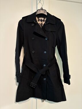 *NWT* Burberry US2 Black The Mid-length Kensington Heritage Trench Coat